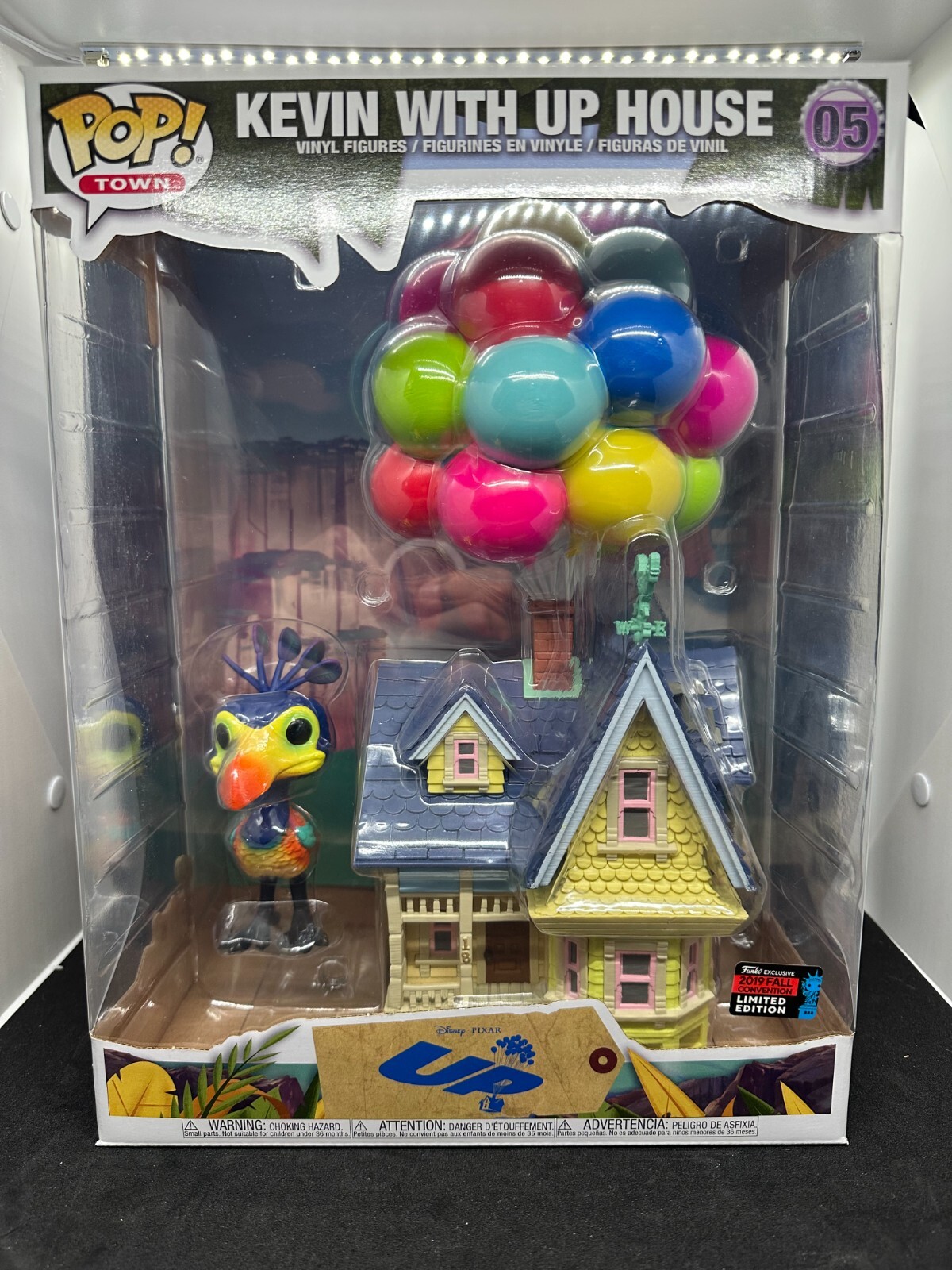 Funko Pop! Town 05 Disney Pixar Up! Kevin With House Fall Con Nycc Free Shipping