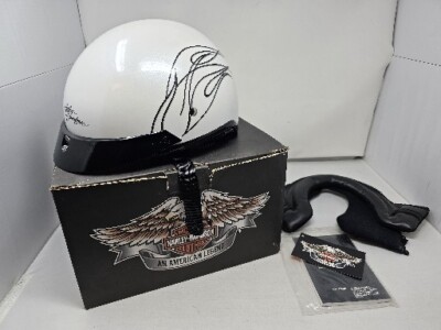 Harley-Davidson Women’s Size Small Helmet in Good Condition Harley Davidson Women main image 3
