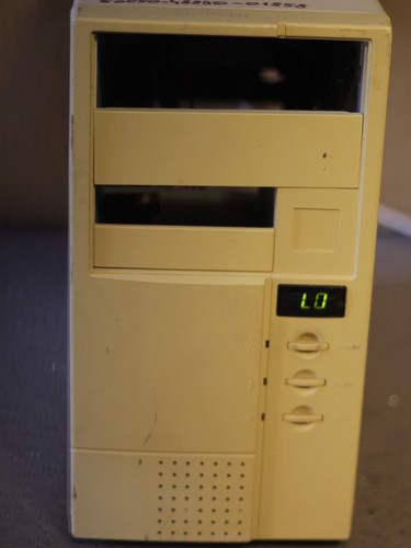 AT PC Computer CASE Tower beige 90s MHz Lo/Hi LCD w. PSU flat button working