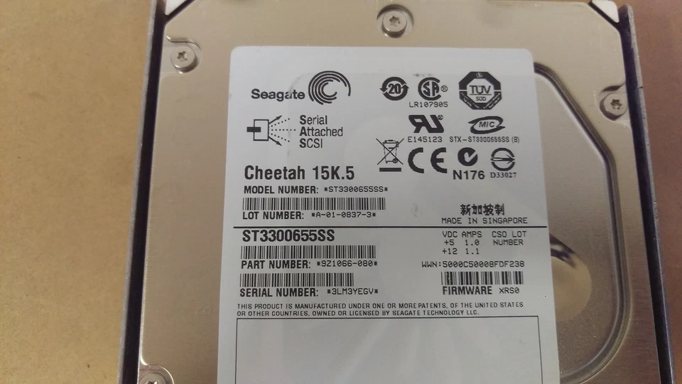 Dell EqualLogic 300GB 3.5'' 15K SAS 3G Hard Drive 9Z1066-080 ST3300655SS - Image 2 of 2