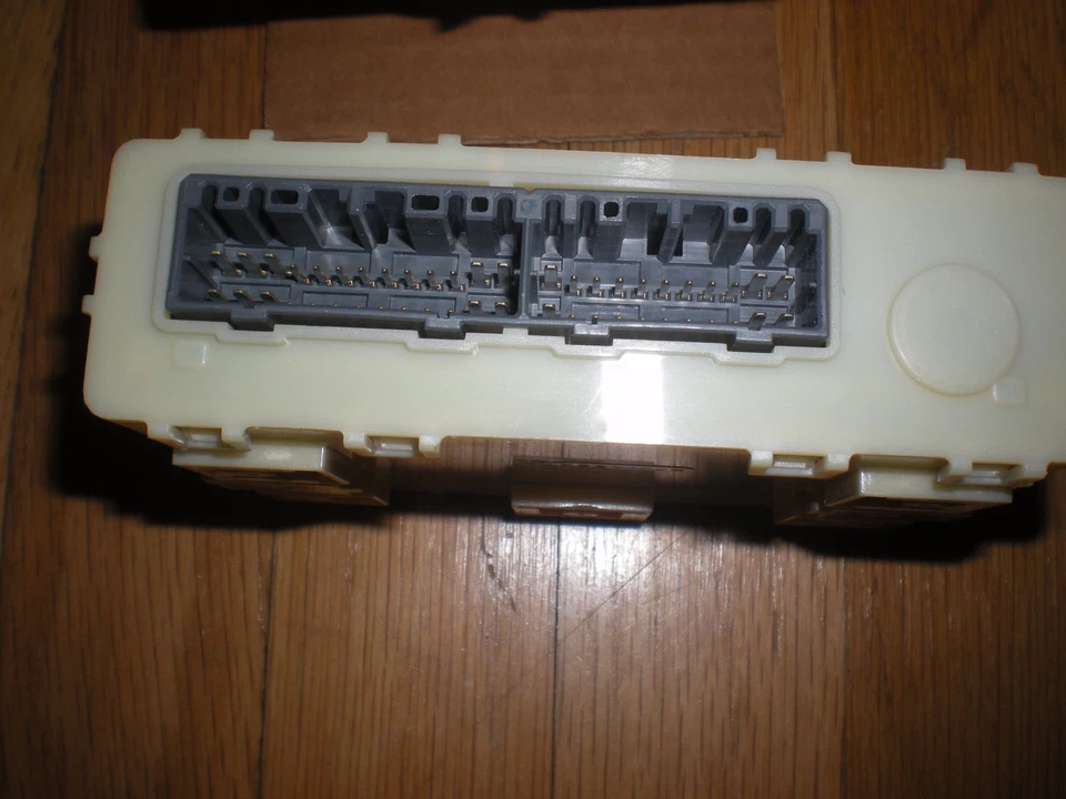 MÓDULO DE ENTRADA SIN LLAVE FORD EXPLORER 2000 NUEVO EN STOCK Foto 3 de 4