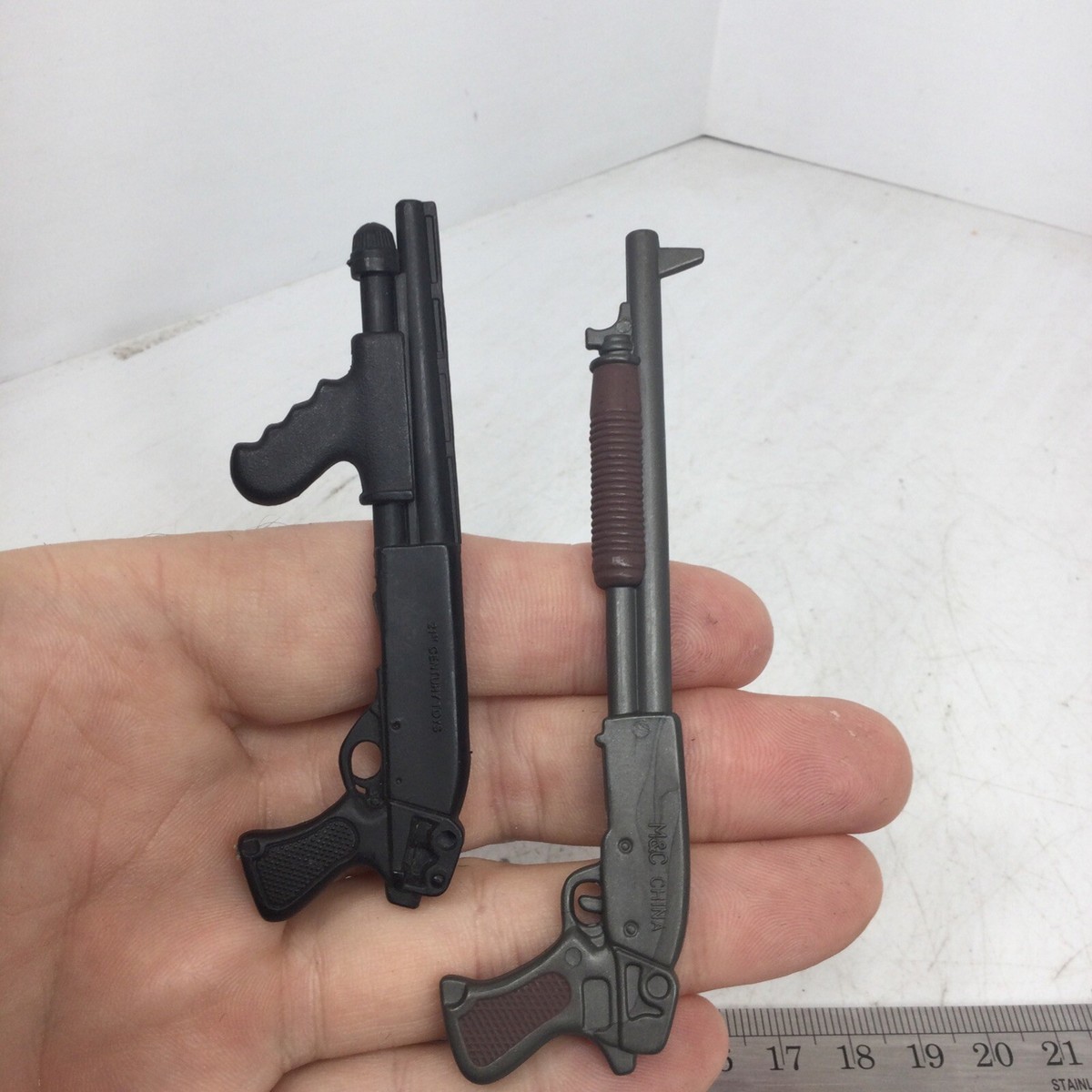 1/6 (2) MODERN RIOT ASSAULT 12 GAUGE PUMP SHOTGUN REMINGTON