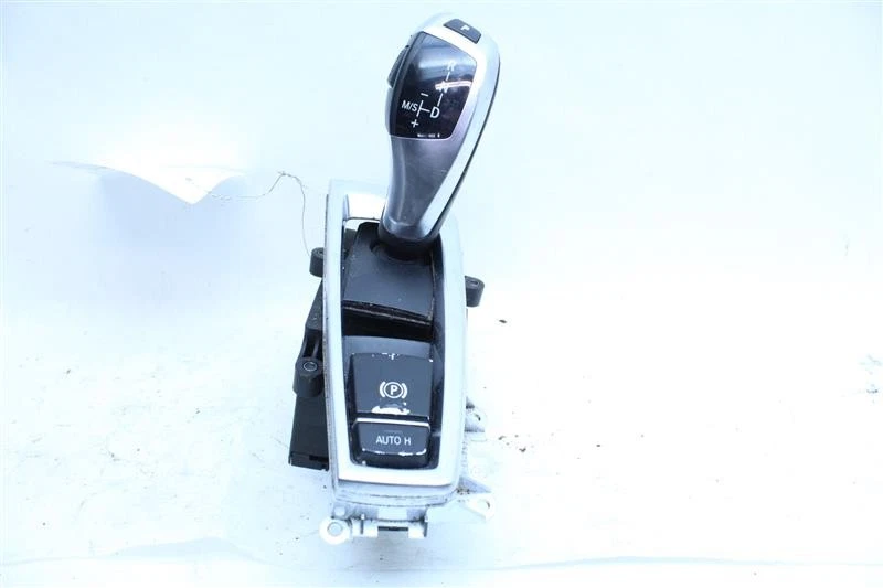 CAMBIO DE SUELO AUTOMÁTICO BMW 550i GT 2010 10 1105631 Foto 4 de 4