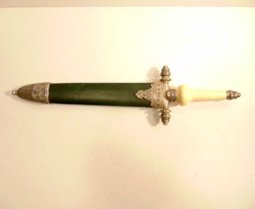 pre-owned decorative Masonic or Templar's ceremonial 14" sword/ dagger - Picture 11 of 12