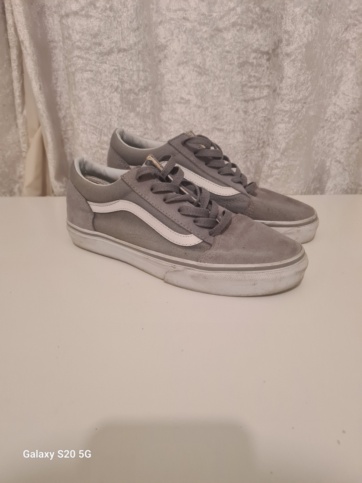 Womens VANS Off The Wall Old Skool Trainers. Grey UK Size 5.