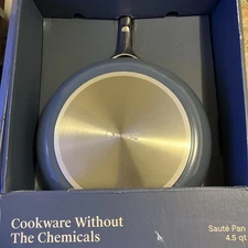 Caraway Home Saute Pan 4.5 Qt Ceramic Non-Toxic Non-Stick With Lid