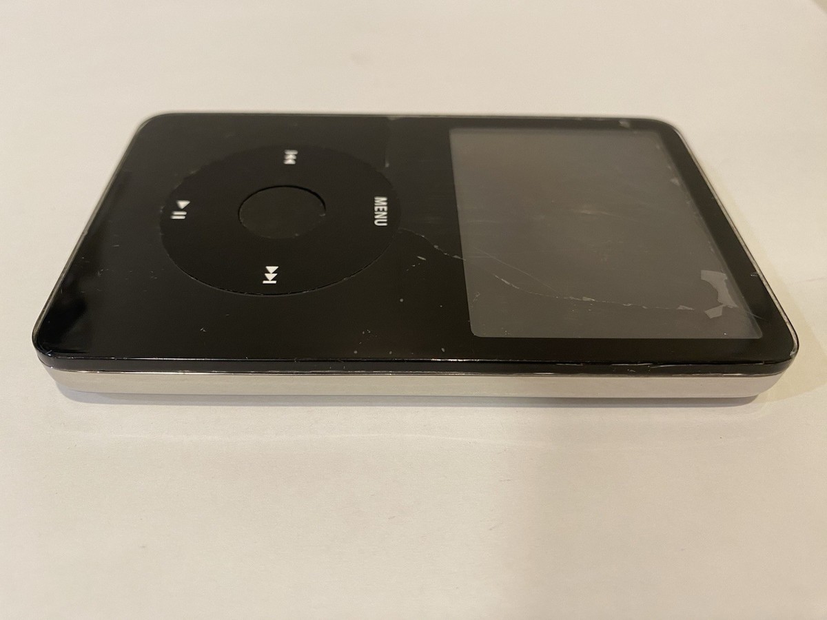 Apple iPod Classic Video 5th 5.5 Enhanced Generation (30GB) Black
