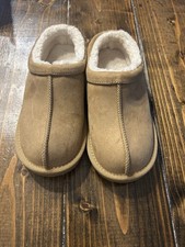 Girls Warm Fuzzy Slippers Size 1