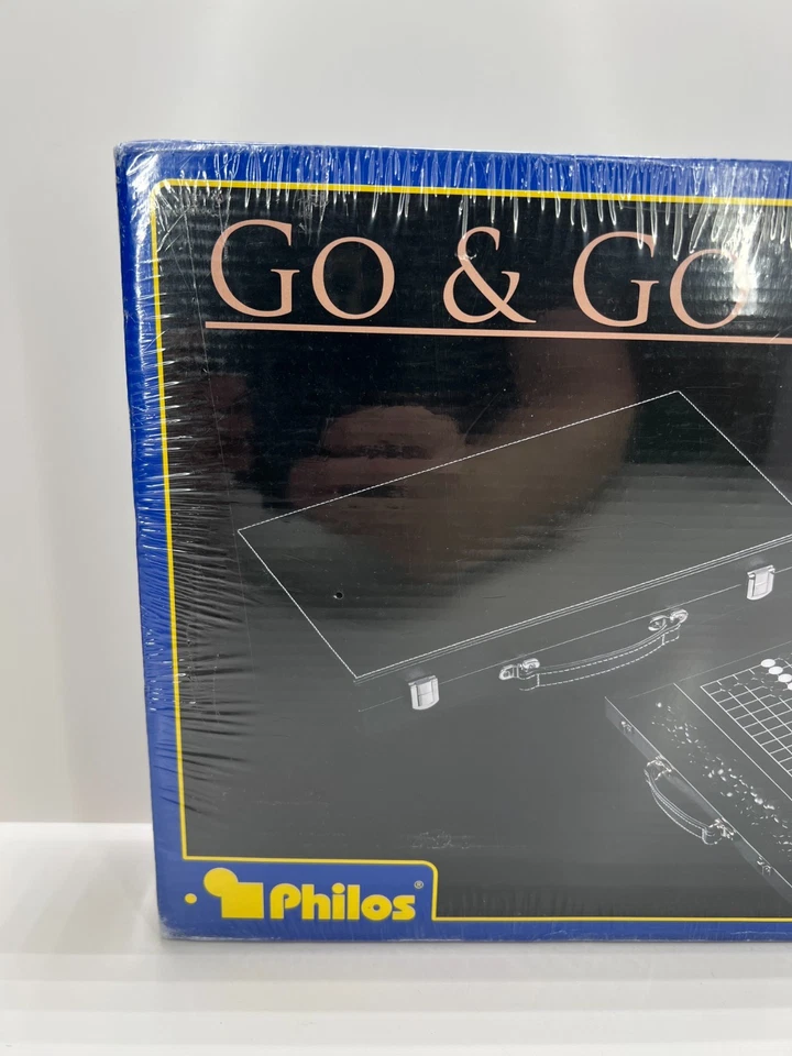 Philos Go & Go Bang Board Game 2 Player Strategy Case Black and White - Image 3 of 4