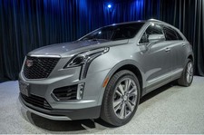 2025 Cadillac XT5 FWD Premium Luxury SUV