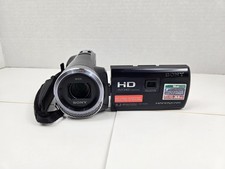 Sony Handycam HDR-PJ340 60x Zoom Built in Projector Camcorder