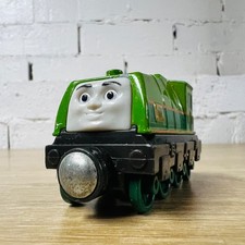 Gator - Thomas the Tank & Friends Take N Play Along Metal Push Trains