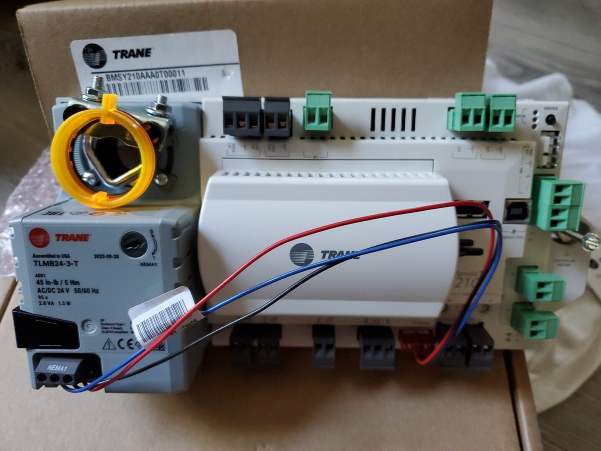 TRANE Symbio 210 Programmable VAV Controller PN: BMSY210AAA0T00011