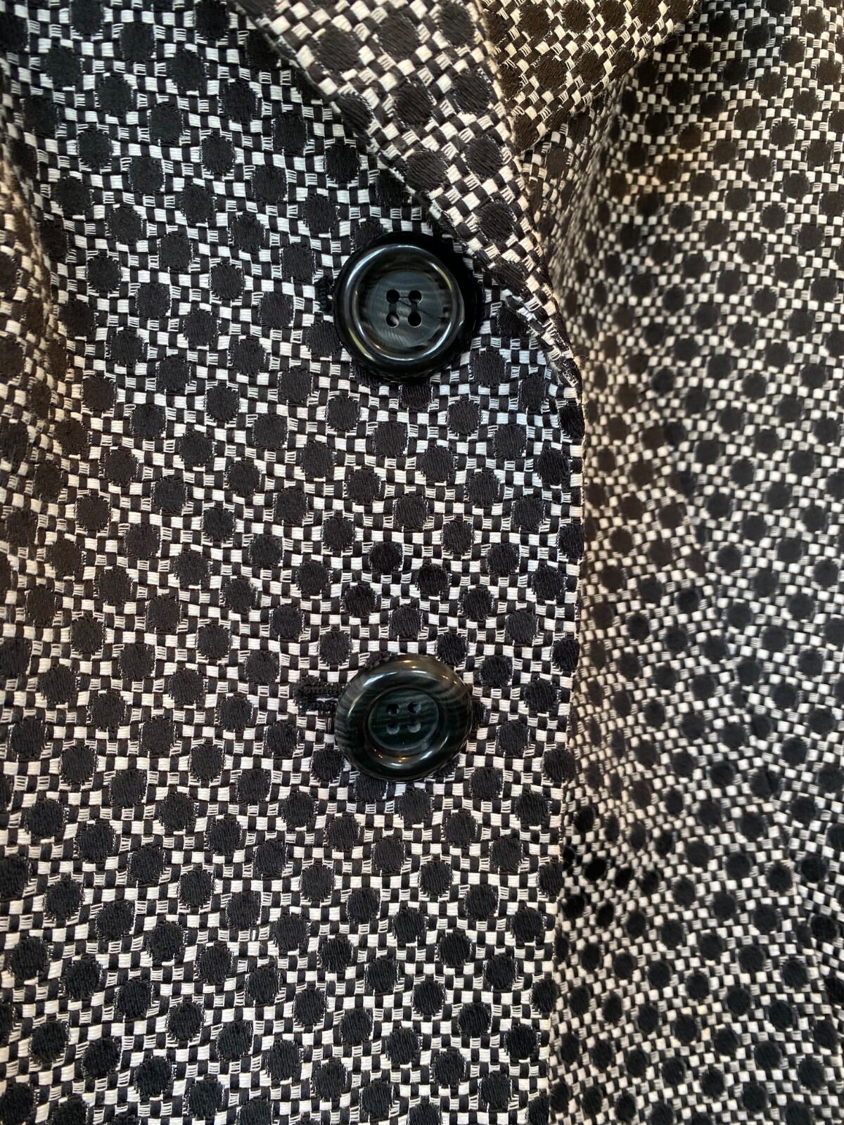 Picture 2 of 4