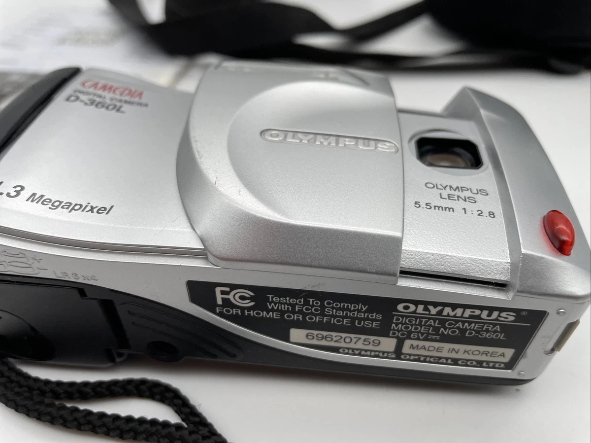 D360L デジタルカメラ