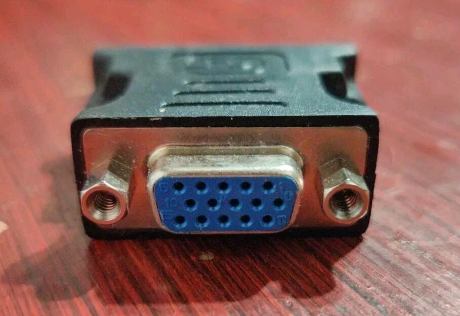 VGA Male To DVI Dual Link Male Adapter Connector - Image 3 of 3