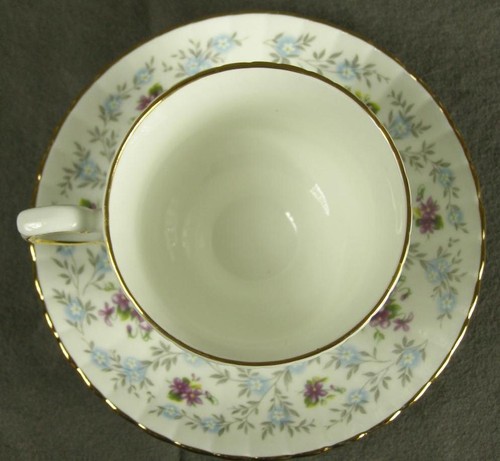 Enchanting Royal Stafford Bone China Teacup Cup & Saucer Blue Purple Floral (HH) - Picture 3 of 6