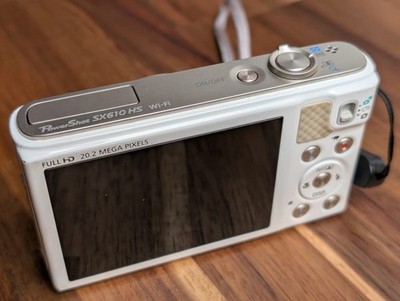 Excellent Canon Powershot SX610 HS Compact Digital Camera 18X 20.2