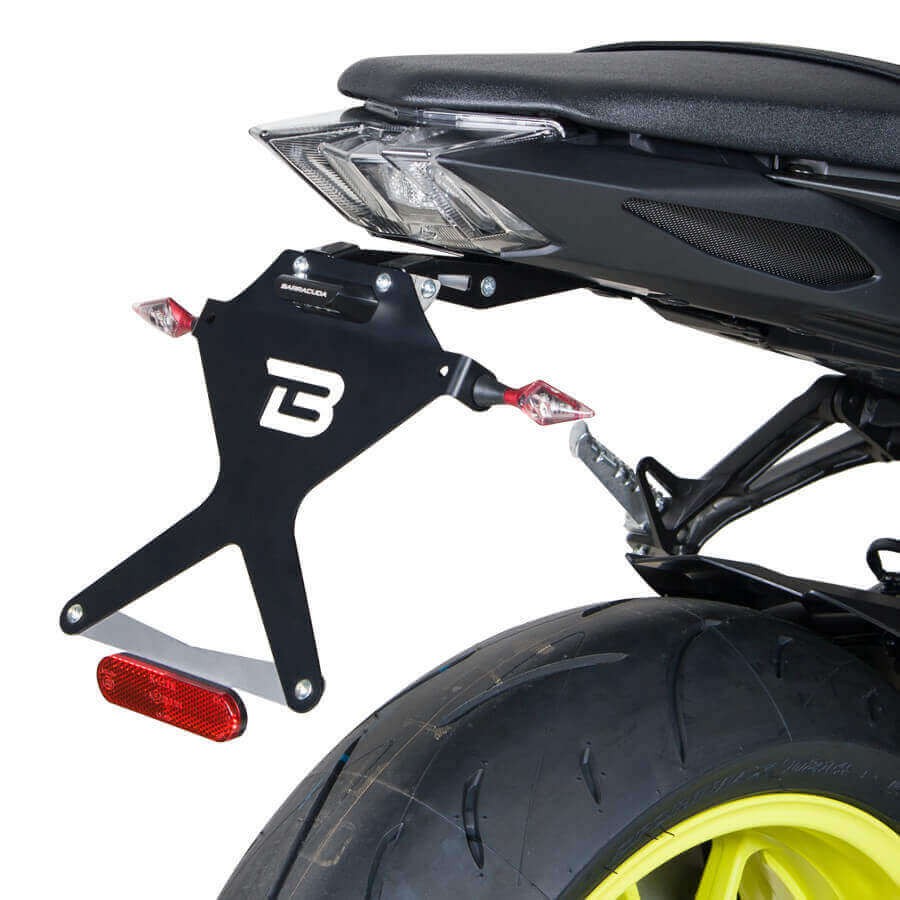 Support de plaque d'immatriculation YAMAHA MT09 17/20 Barracuda YMT9104-17