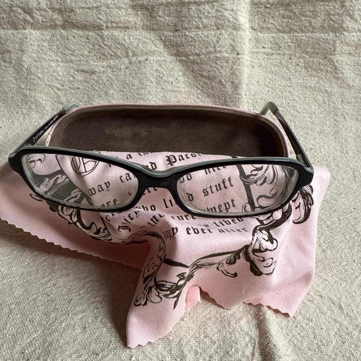 Juicy Couture Women Eyeglass Frames for sale | eBay display picture 2