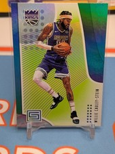 2018-19 Panini Status - Willie Cauley-Stein #19 Green Sacramento Kings 