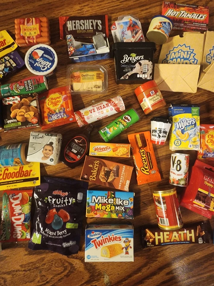 Gran Lote de Mini Marcas Zuru, Lote Mixto, Más de 50 Piezas, Raro  Foto 3 de 4