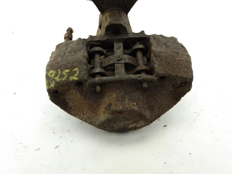 Pinza de freno trasera izquierda conductor VOLVO 245 WAGON 1977-1993  Foto 4 de 4