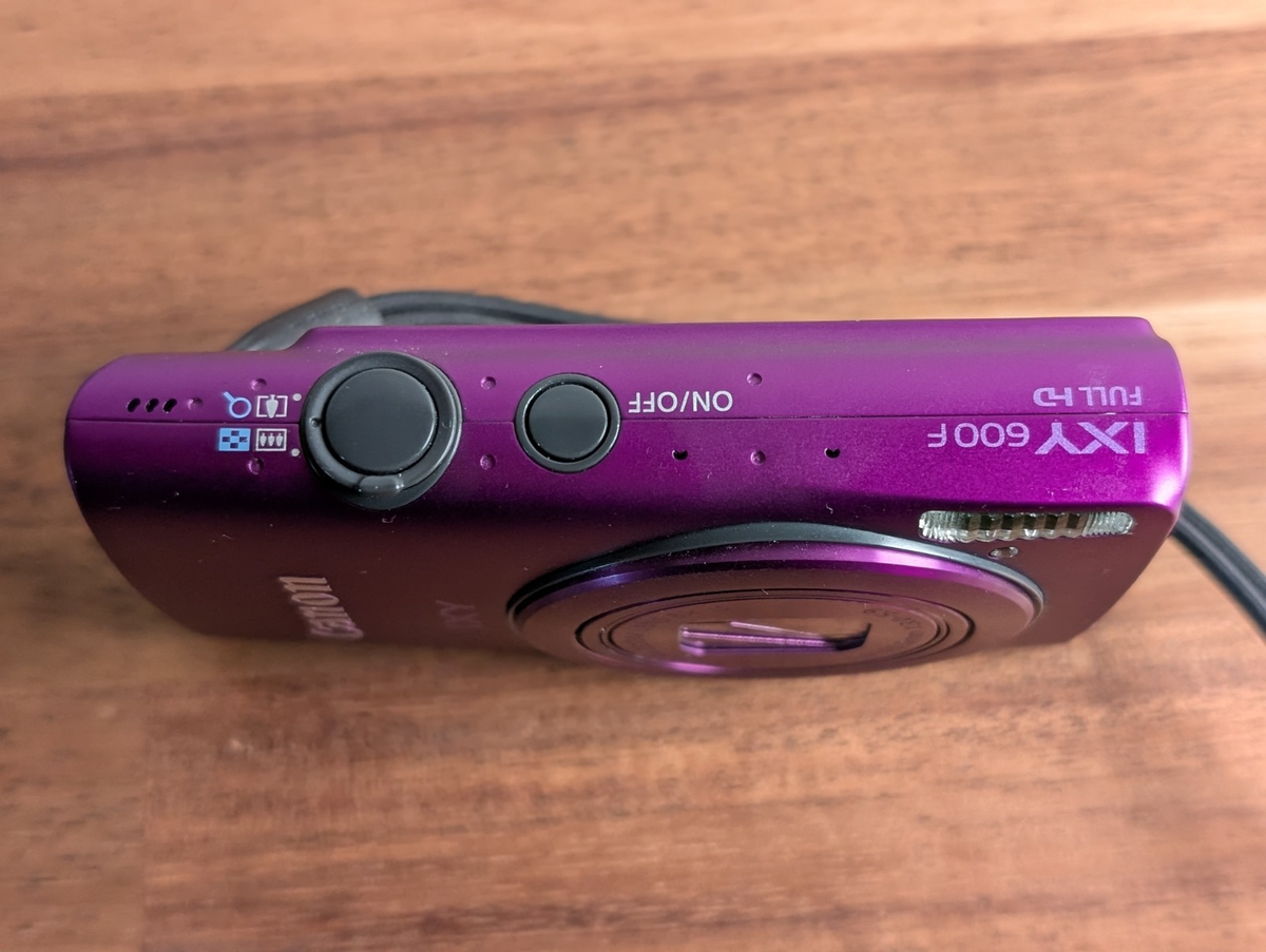 E7157 Canon IXY 600F パープル デジタルカメラ Canon IXY 600F Purple