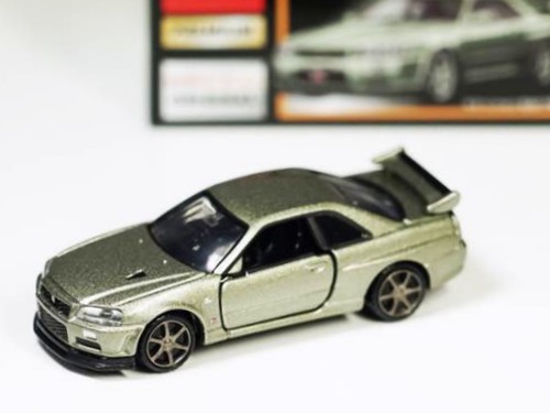 TOMICA PREMIUM ORIGINAL NISSAN SKYLINE R34 GT-R V-SPEC II Nur 1/62