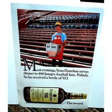 1985 Seagrams VO Whiskey Hot Dog Vender Original Vintage Print Ad