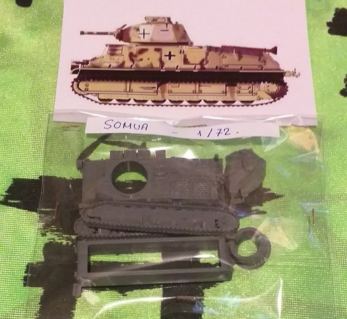 Kit maqueta para montar y pintar - Vehículo militar . Somua S35 - 1/72. - Imagen 2 de 3