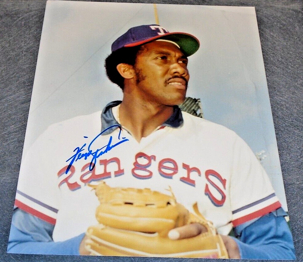 FERGIE JENKINS AUTOGRAPHED TEXAS RANGERS PITCHER PHOTO WITH COA