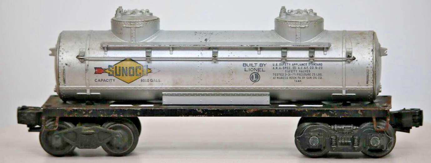 Lionel O Scale Sunoco 2-Dome Tanker 2465 Toy Train Car