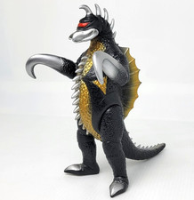 VINTAGE Gigan 1972 - 7.5" Vinyl Figure Bandai 1989 No Tag USED Godzilla