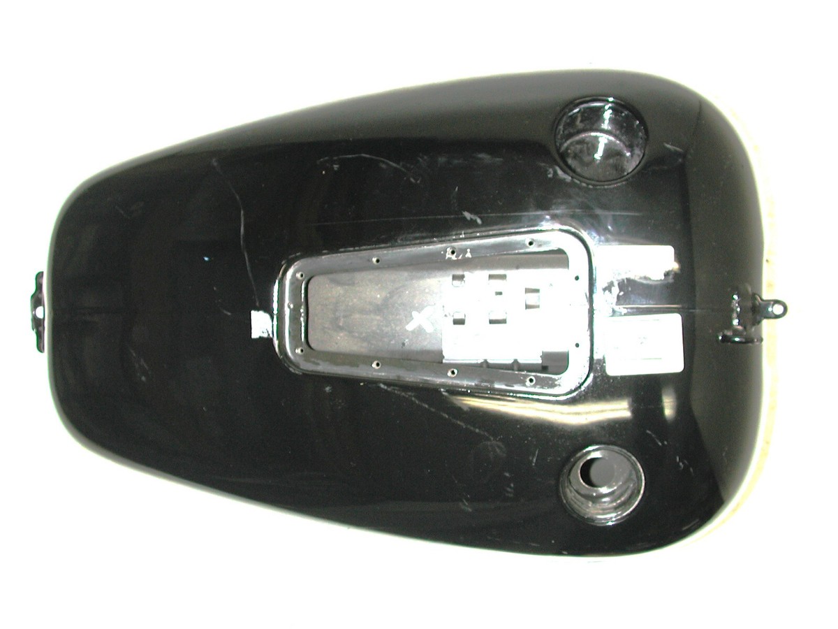 HARLEY DAVIDSON Softail Deuce 2000-2007 FXSTD OEM 62082-00D Fuel