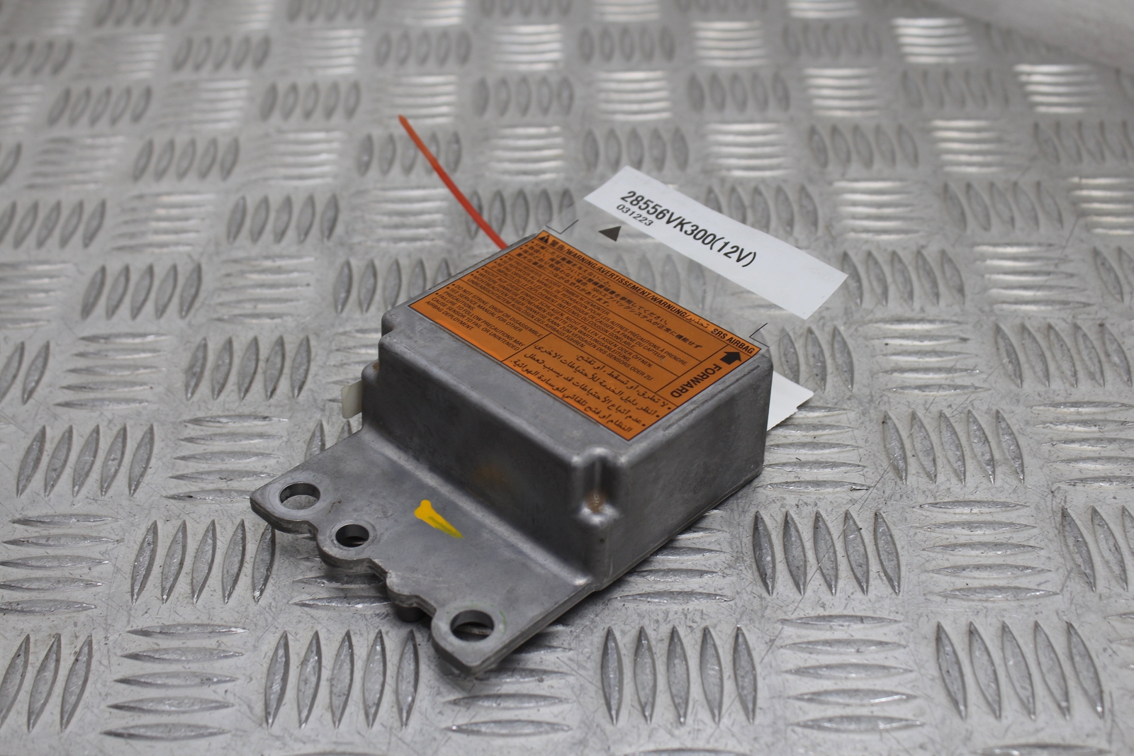 NISSAN NAVARA D22 (1997+) SRS CONTROL MODULE 28556VK300 (N118) eBay