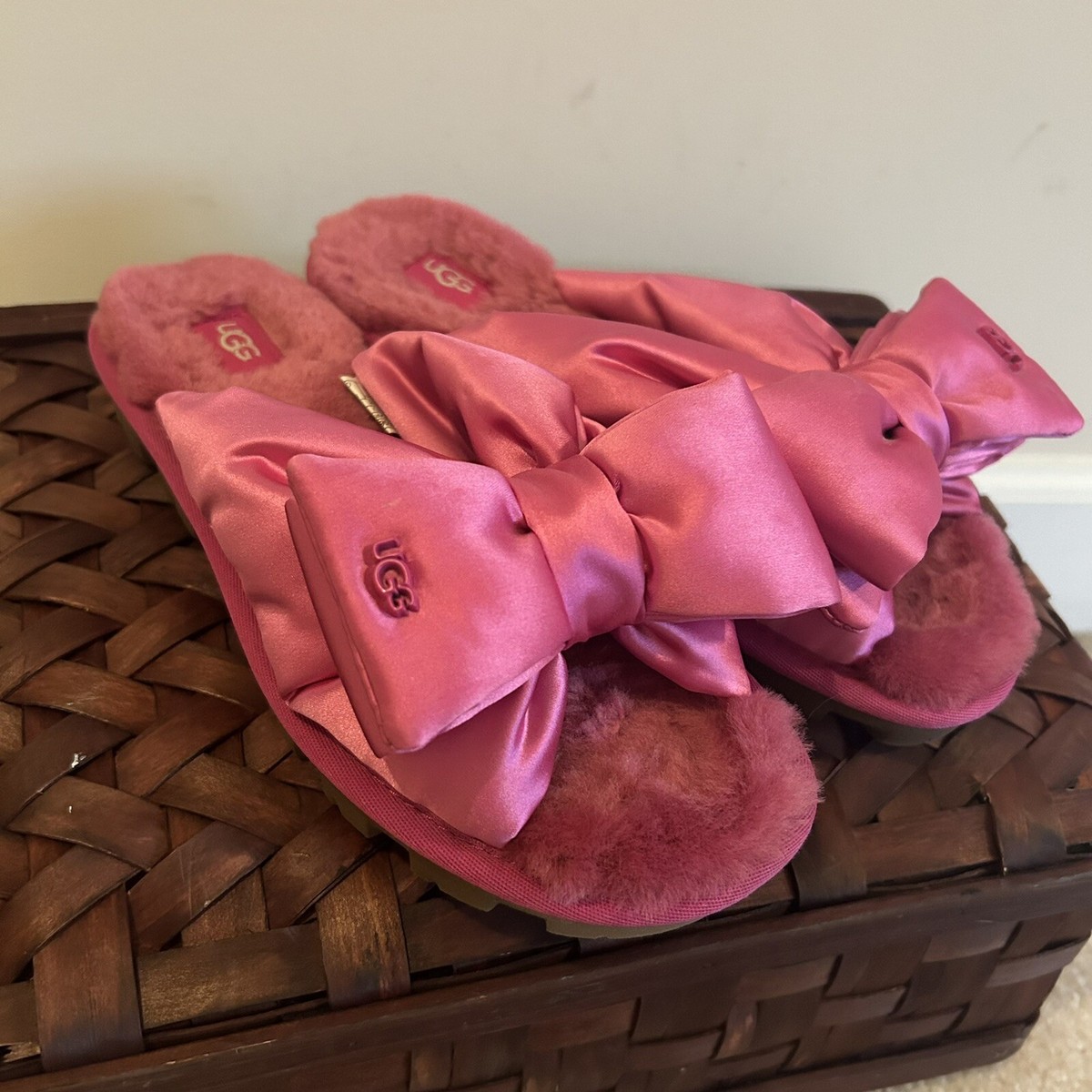 Ugg Slippers Lushette Puffer Slipper Women's Ugg Lushette Puffer