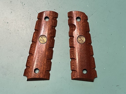 USED COLT 1911 FULL SIZE WOOD GRIPS BLACK SCREWS 45 ACP GOVERNMENT COMMANDER