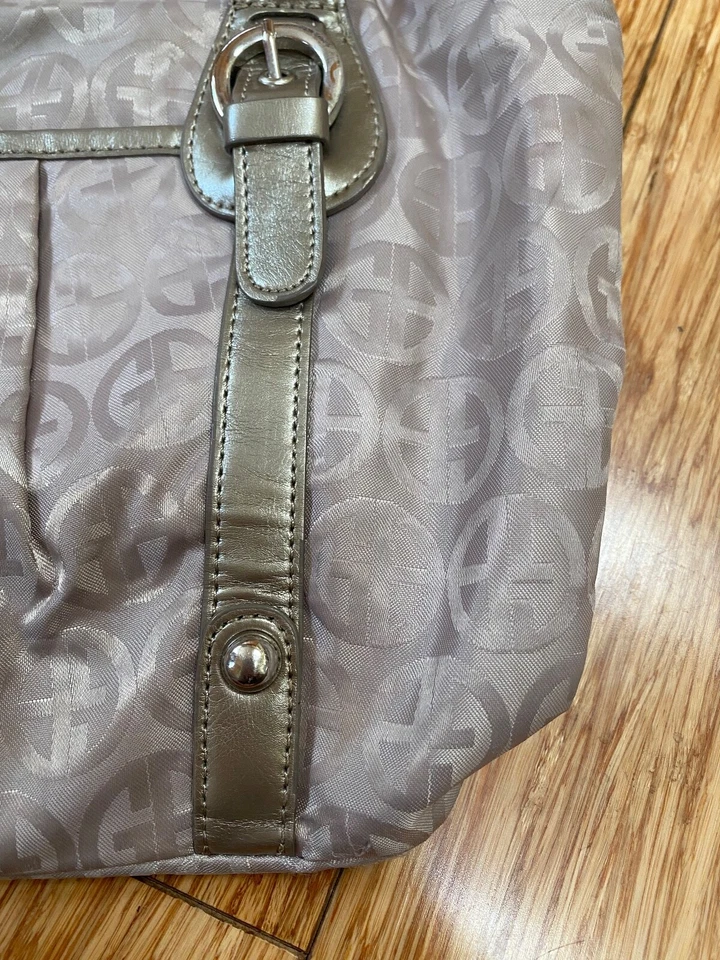 Bolso de Mano Giani Bernini Plata Tostado Logo Lona Impermeable Cuero Borde Foto 4 de 4