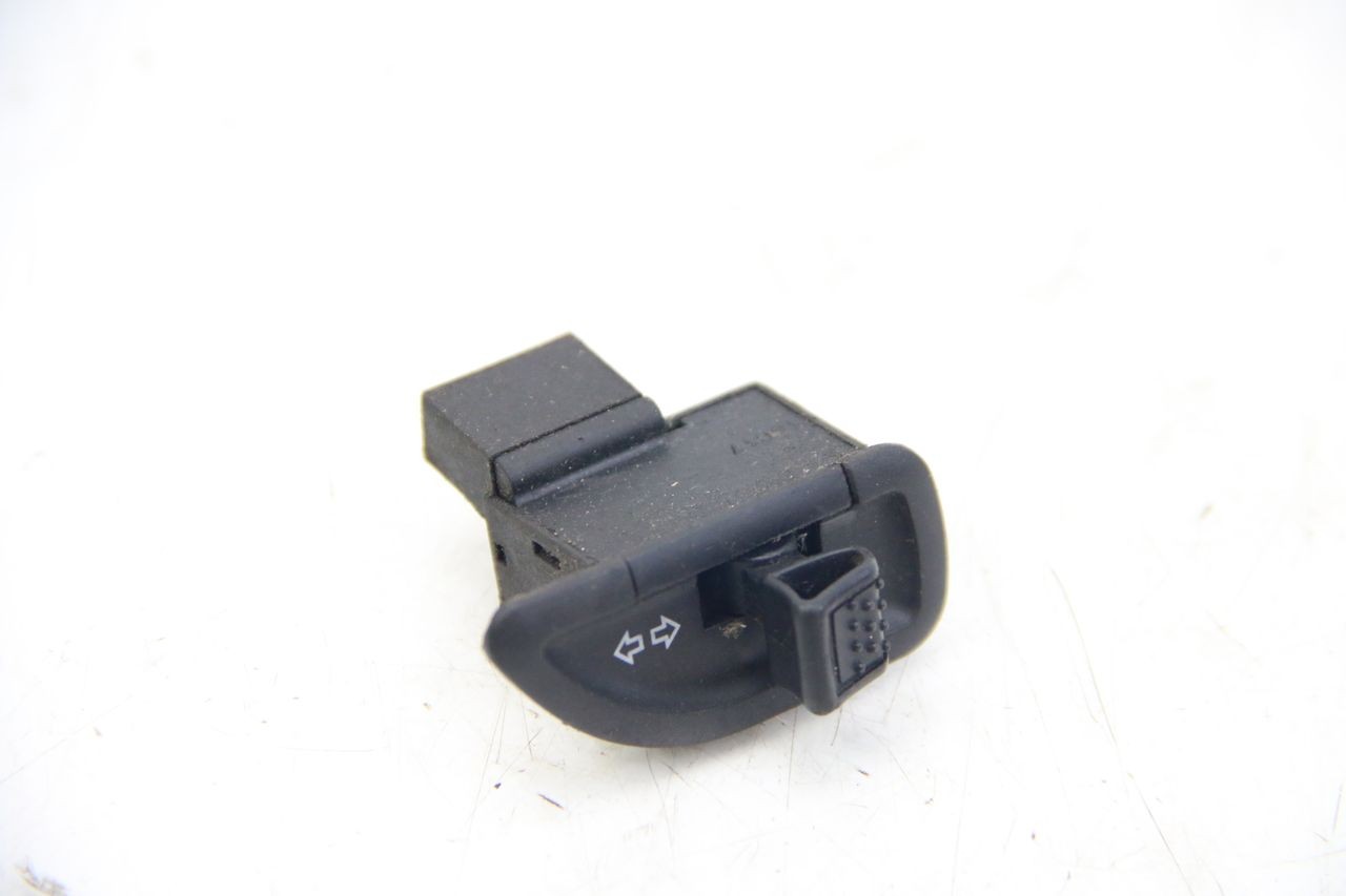 INTERRUPTOR DE INTERMITENTES - PIAGGIO ZIP 2T 50 (2009 - 2019)
