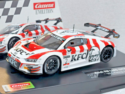 Carrera Evolution PRO 27827PRO Audi R8 LMS GT3 evo II see below 1:32 Slot Car