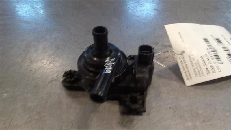 Inversor bomba refrigerante Toyota Highlander 6860672 2006 Foto 2 de 4