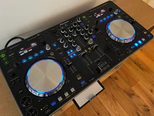 Pioneer XDJ-R1 Standalone with WiFI and Rekordbox and CD capability