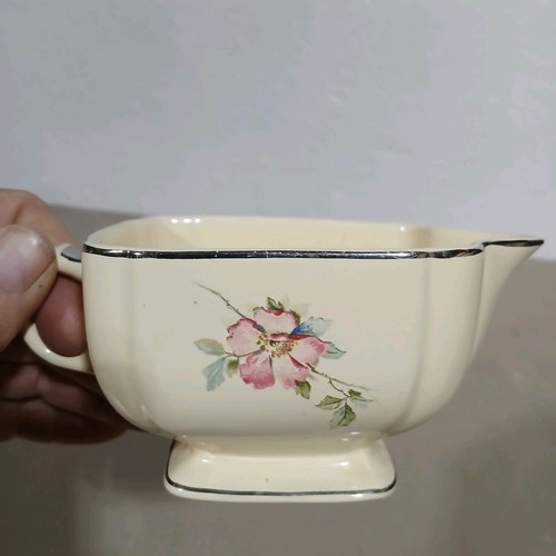"Briar Rose" Homer Laughlin Creamer Only Good Used Condition - Picture 2 of 4