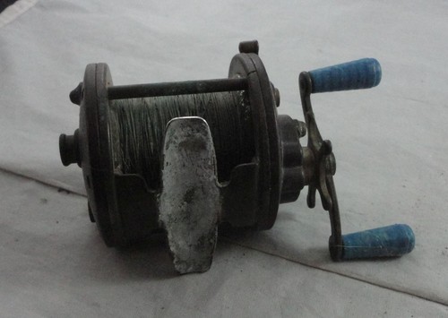 Vintage Penn Peer No. 109 Fishing Reel With Line | eBay