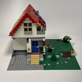 LEGO CREATOR: Hillside House (5771) 85% Complete Used No Minifigure