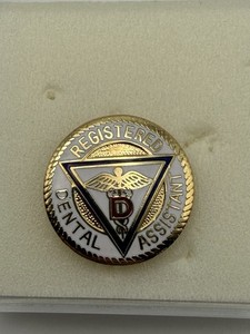 Vintage Registered Dental Assistant RDA Enamel Lapel Pin 1977 Taiwan