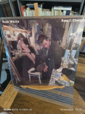 TOM WAITS ''SMALL CHANGE'' - LP EUROPE (2011) - (RE) - REF: 8122-79806-9-