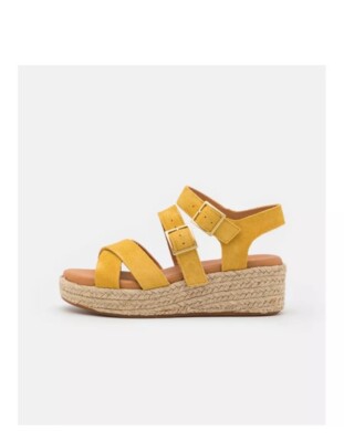 Clarks Ladies Kimmei Buckle Yellow Suede Sandals Size UK D EU  UK