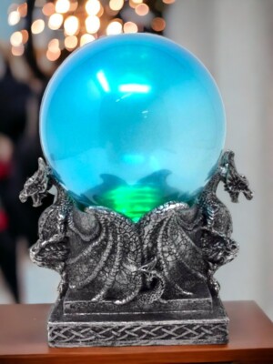 Mystischer Aura Drache Kristallkugel mit LED Licht Verzauberte Fantasy Drachenkugel Geschenk